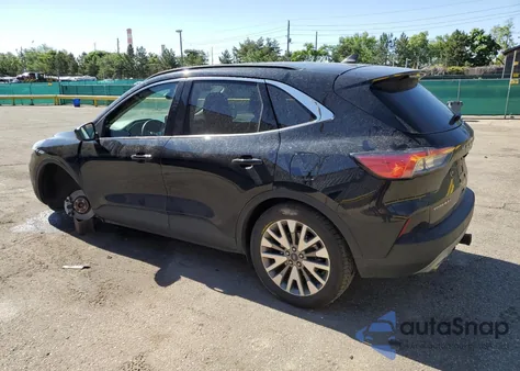 2022 Ford Escape Titanium из США, поврежденный, VIN 1FMCU9J90NUB41584